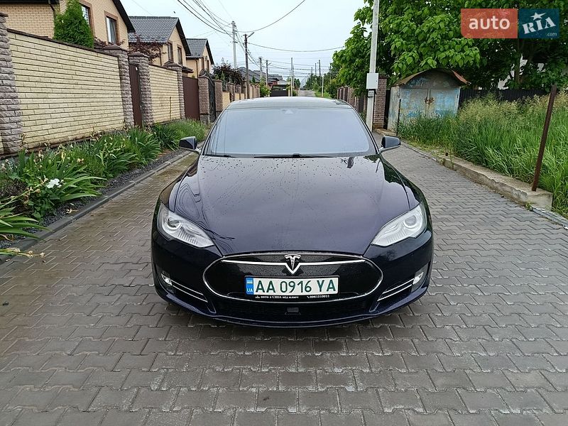 Лифтбек Tesla Model S 2014 в Виннице фото 4 Лифтбек Tesla Model S 2014 в Виннице
