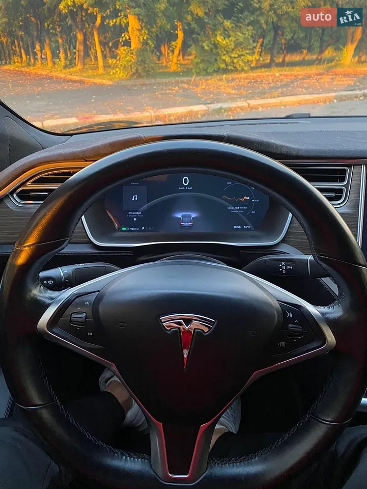 2015 Tesla Model S - мініатюра 39