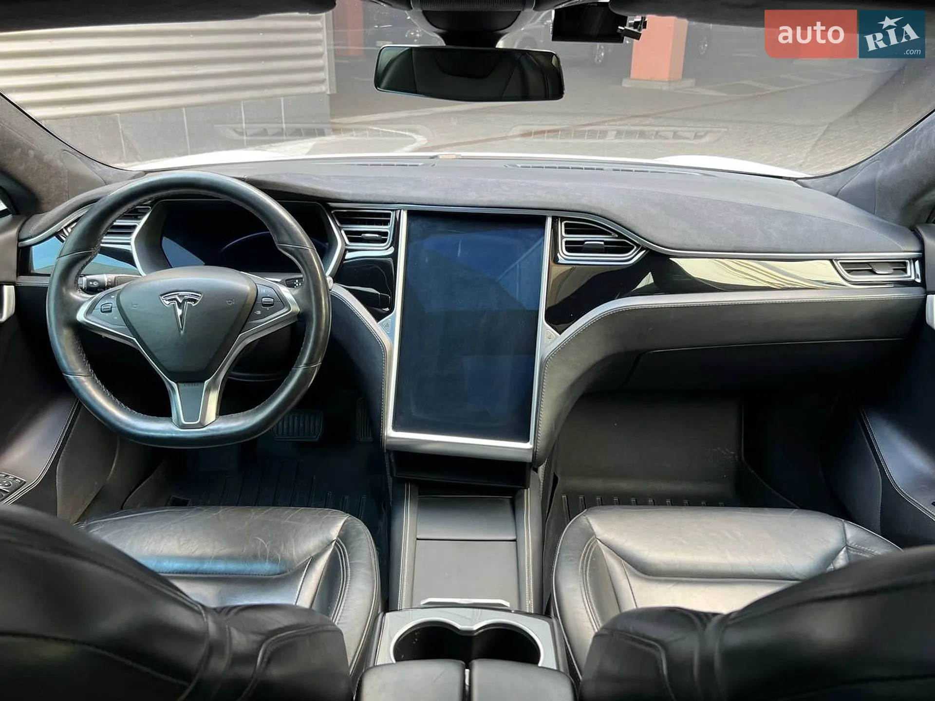 2015 Tesla Model S - мініатюра 14