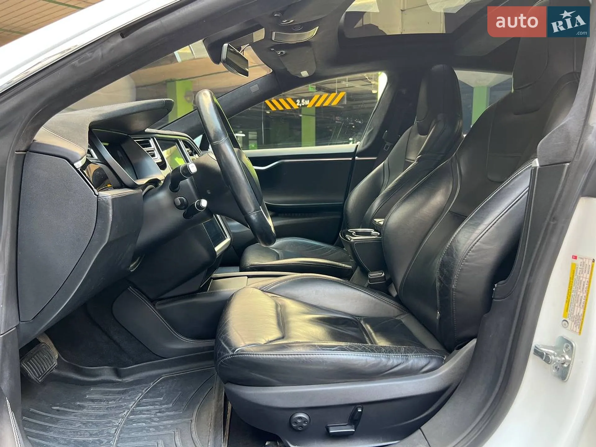 2015 Tesla Model S - мініатюра 9