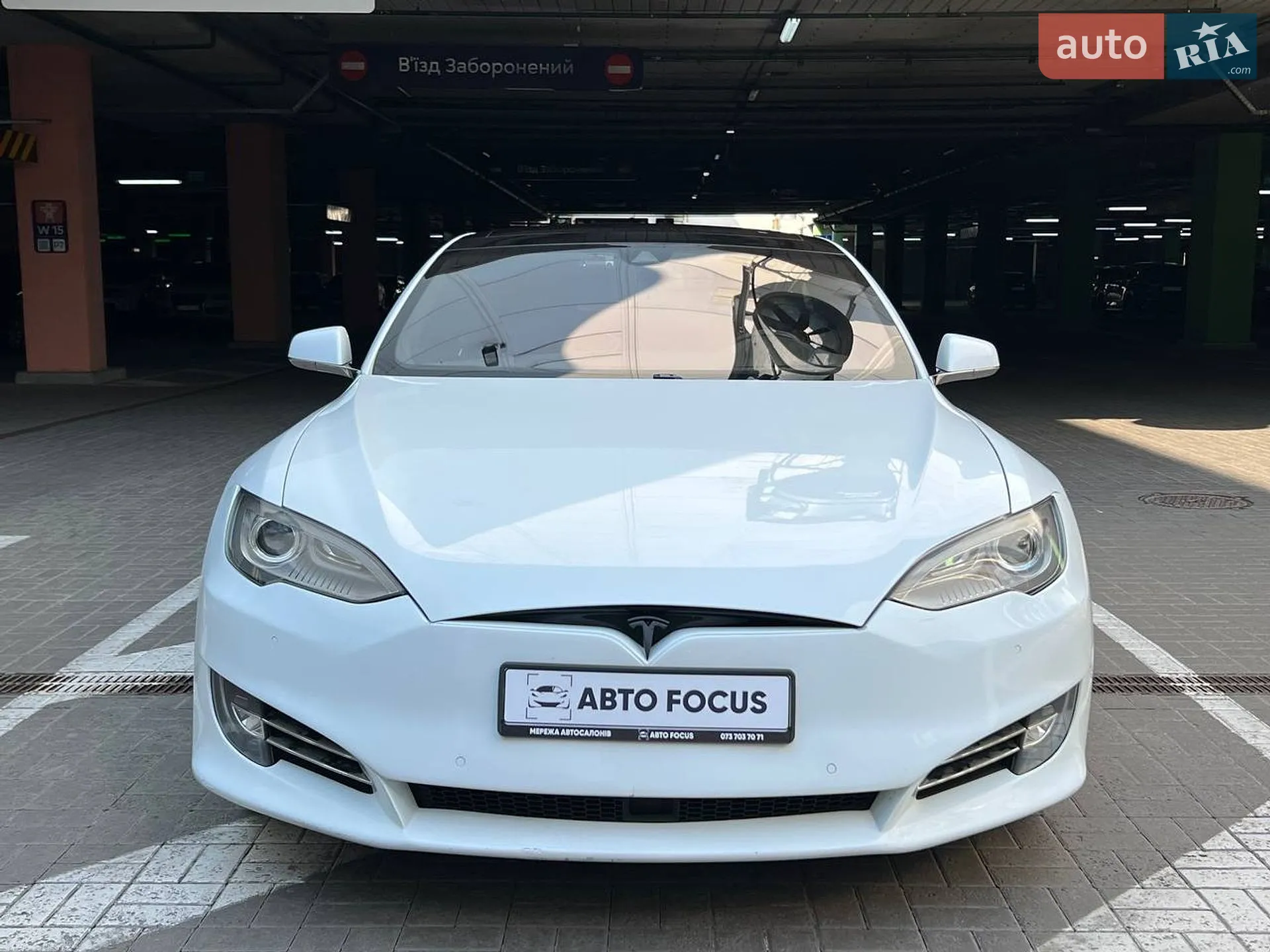 2015 Tesla Model S - мініатюра 2