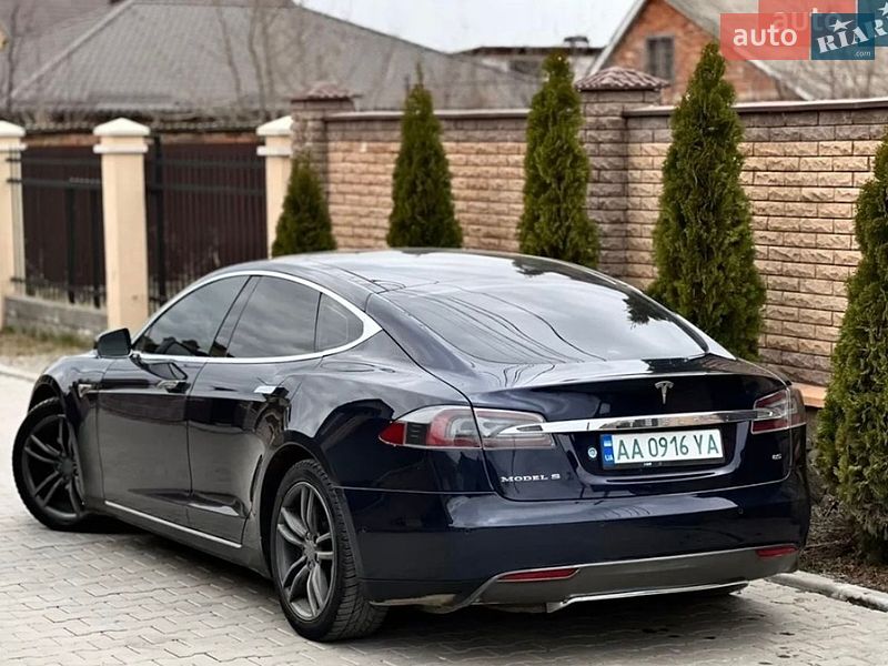 Лифтбек Tesla Model S 2014 в Виннице фото 11 Лифтбек Tesla Model S 2014 в Виннице