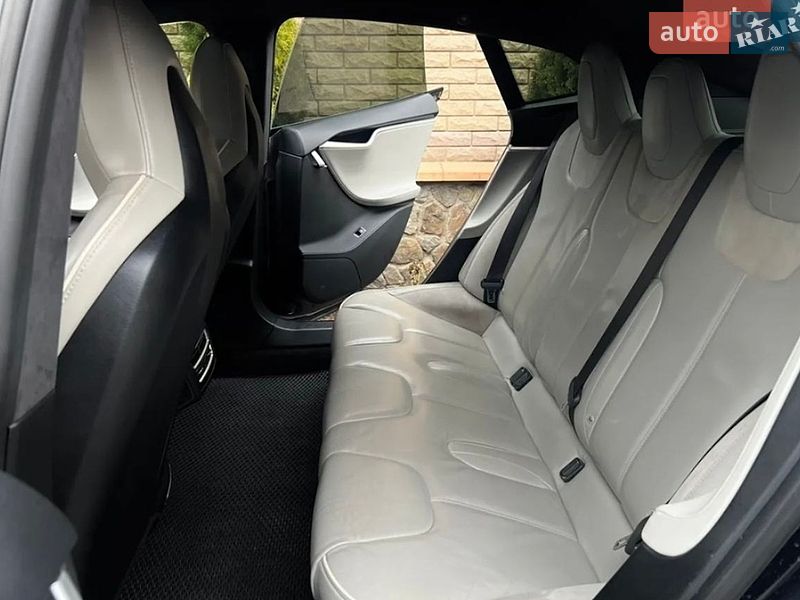 Лифтбек Tesla Model S 2014 в Виннице фото 28 Лифтбек Tesla Model S 2014 в Виннице