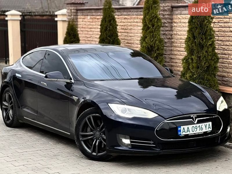 Лифтбек Tesla Model S 2014 в Виннице фото 34 Лифтбек Tesla Model S 2014 в Виннице