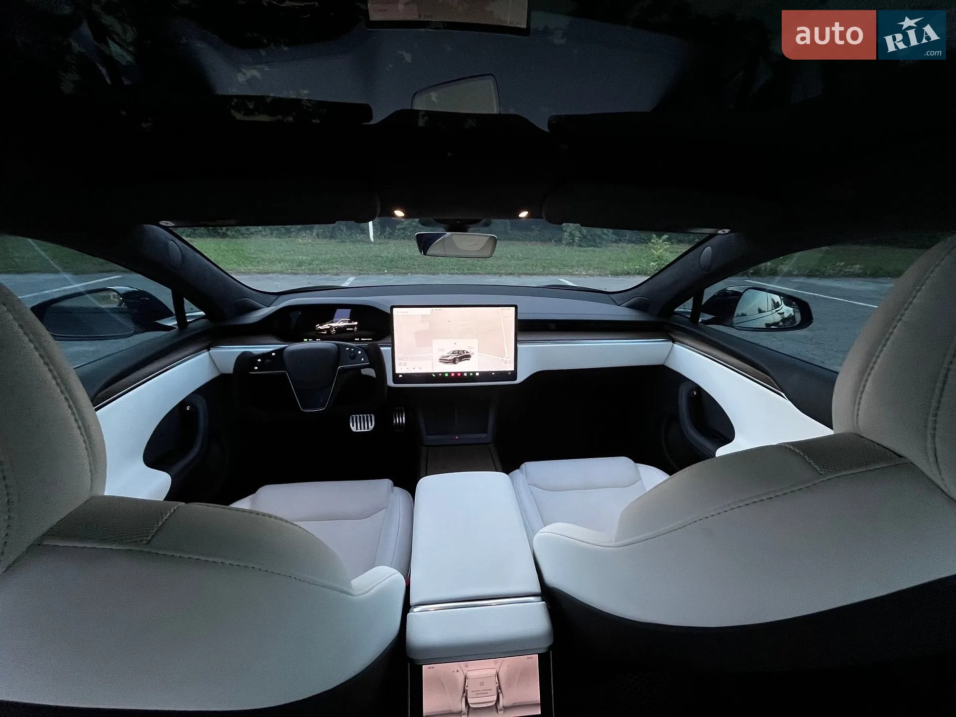 2022 Tesla Model S - мініатюра 19