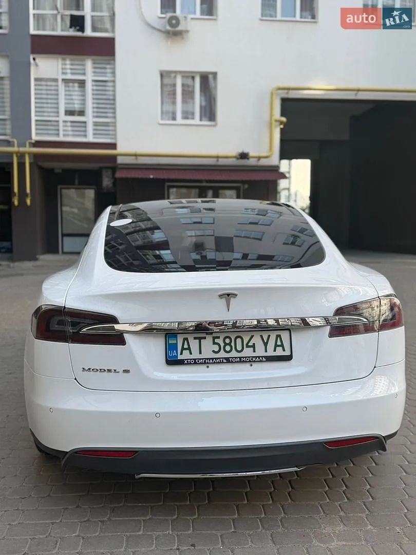 2015 Tesla Model S - мініатюра 5