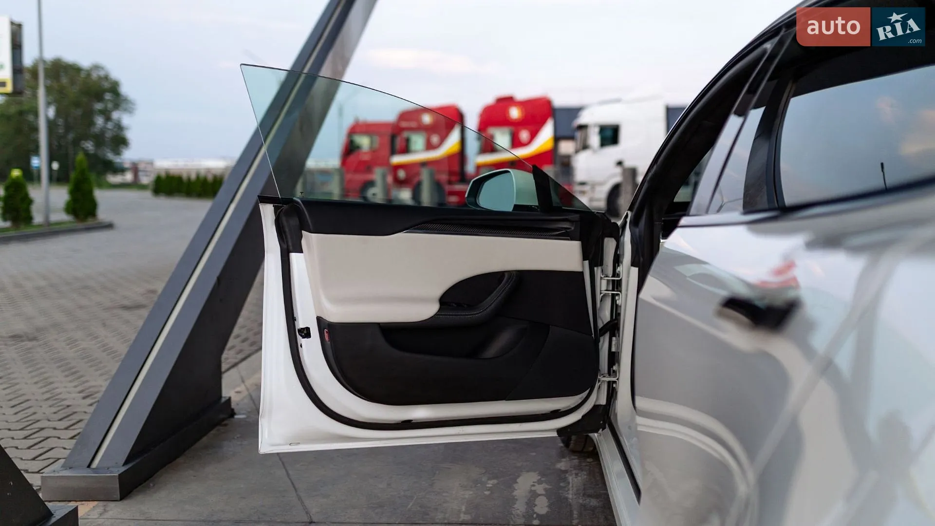 2022 Tesla Model S - мініатюра 64