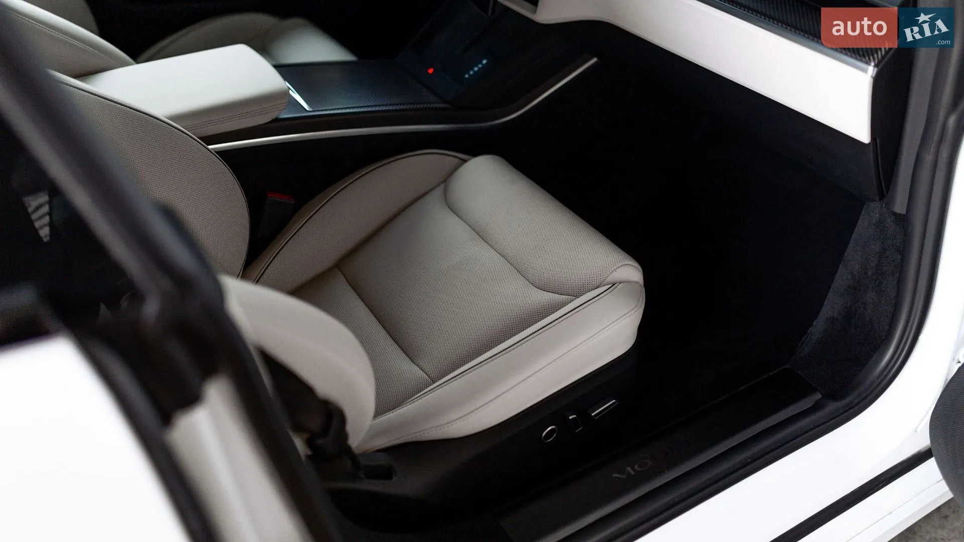 2022 Tesla Model S - мініатюра 66