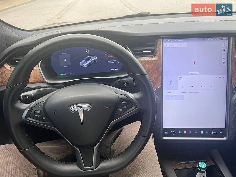 Лифтбек Tesla Model S 2020 в Полтаве фото 10 Лифтбек Tesla Model S 2020 в Полтаве