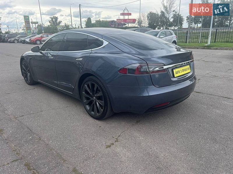 Лифтбек Tesla Model S 2020 в Полтаве фото 6 Лифтбек Tesla Model S 2020 в Полтаве