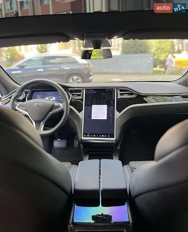 2017 Tesla Model S - мініатюра 9