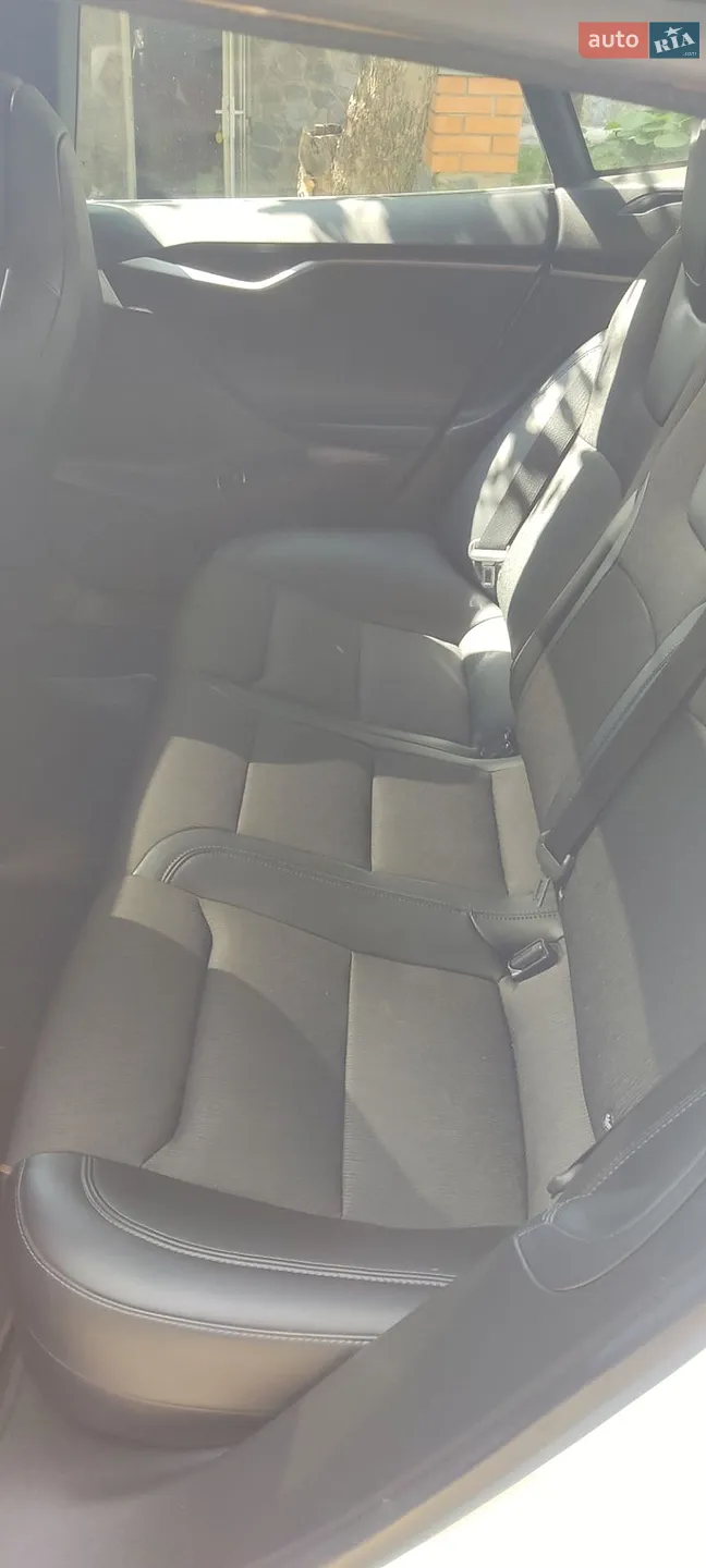 2018 Tesla Model S - мініатюра 11