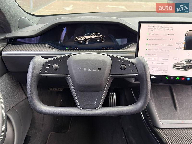 Ліфтбек Tesla Model S 2022 в Києві