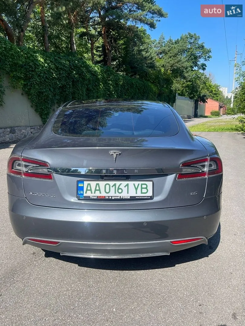 2013 Tesla Model S - мініатюра 4