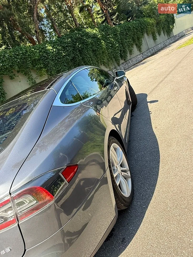 2013 Tesla Model S - мініатюра 12