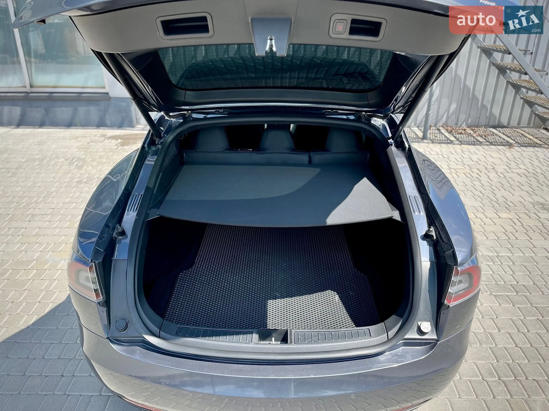 2019 Tesla Model S - мініатюра 13