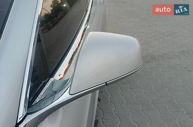 Лифтбек Tesla Model S 2013 в Калуше