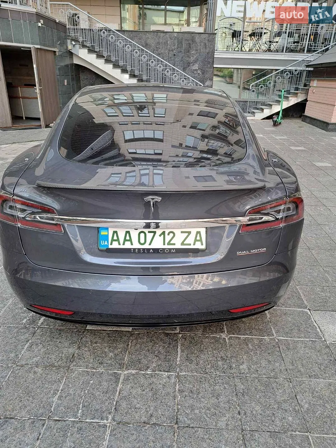 2020 Tesla Model S - мініатюра 6