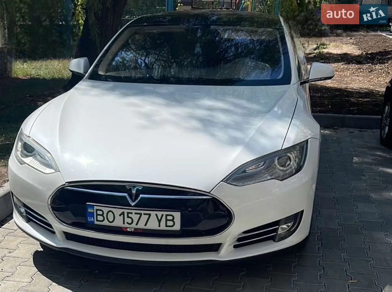2013 Tesla Model S - фото 1