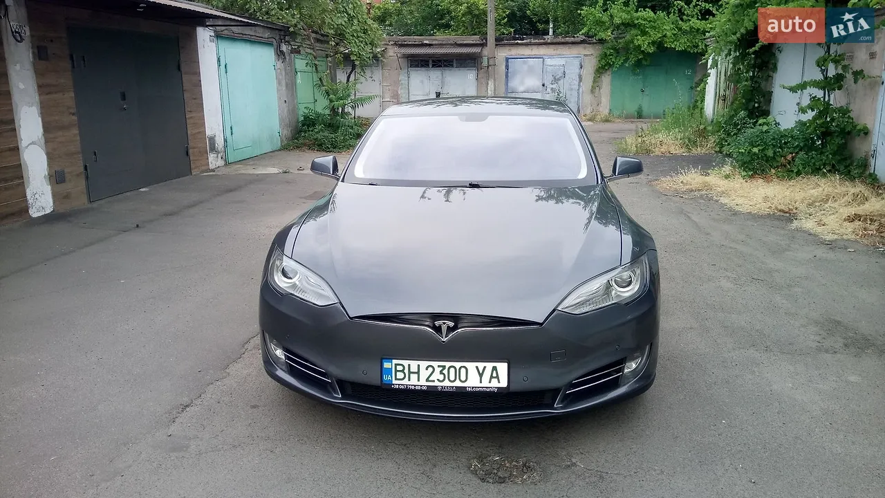 2014 Tesla Model S - мініатюра 19