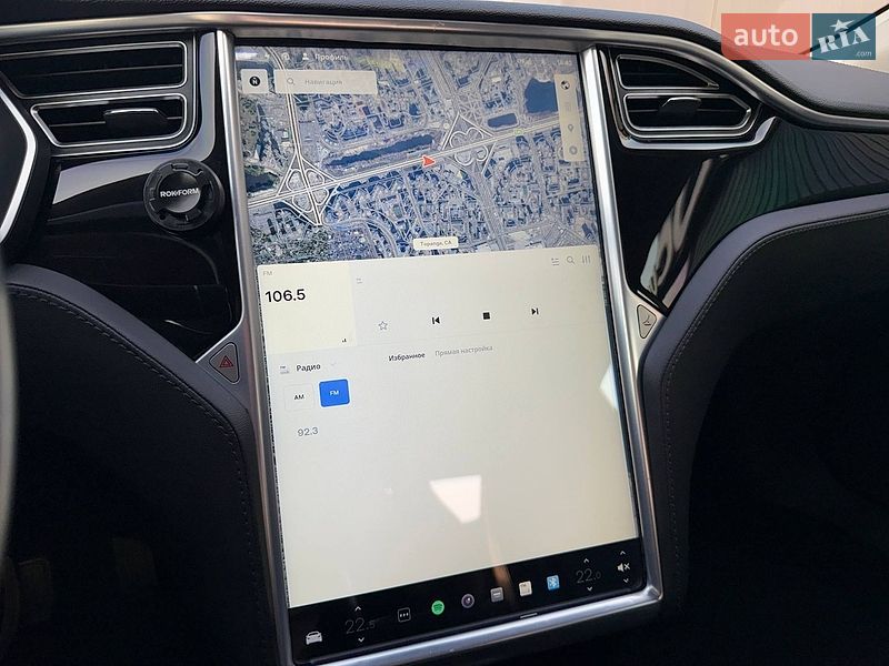 Лифтбек Tesla Model S 2015 в Киеве