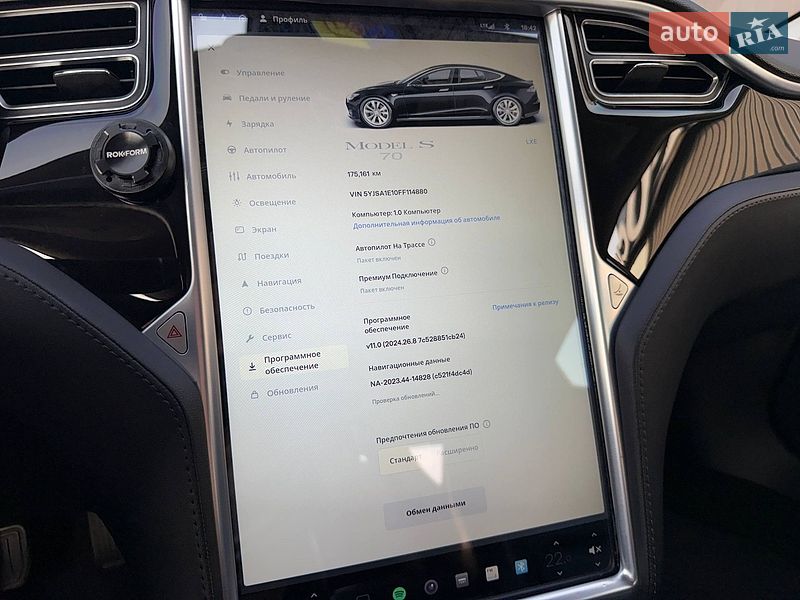 Лифтбек Tesla Model S 2015 в Киеве
