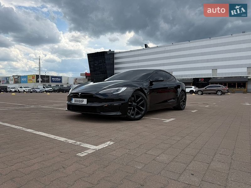 Лифтбек Tesla Model S 2022 в Житомире