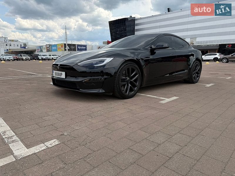 Лифтбек Tesla Model S 2022 в Житомире