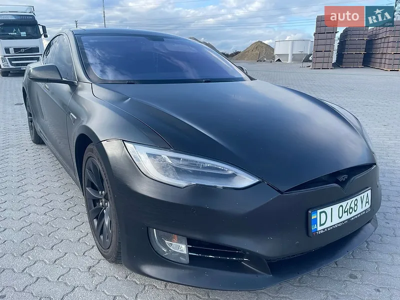 Tesla Model S