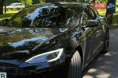Ліфтбек Tesla Model S 2015 в Києві фото 21 Ліфтбек Tesla Model S 2015 в Києві