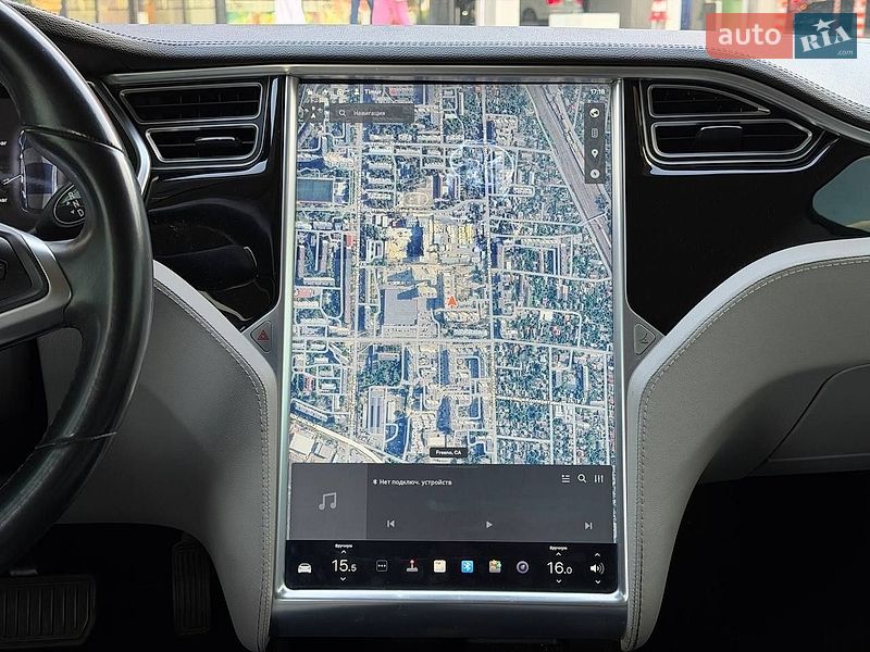 Лифтбек Tesla Model S 2013 в Киеве