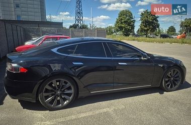 Лифтбек Tesla Model S 2012 в Днепре