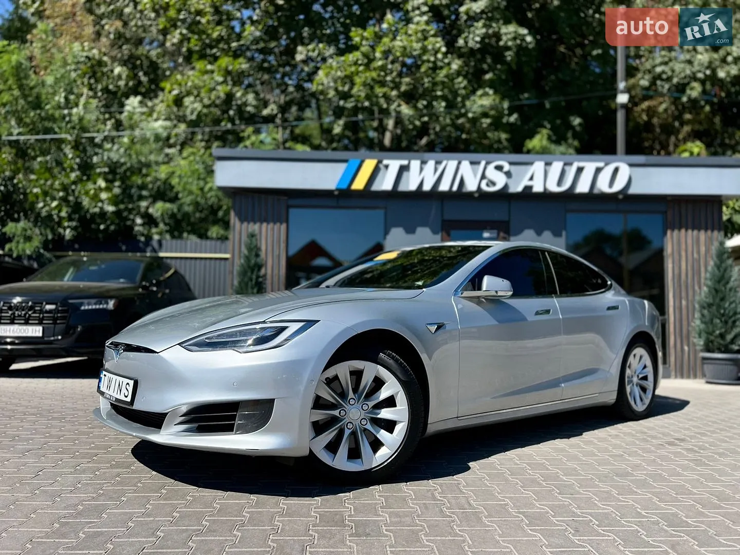 2016 Tesla Model S - мініатюра 12