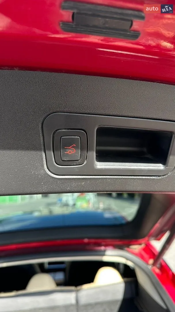 2014 Tesla Model S - мініатюра 14