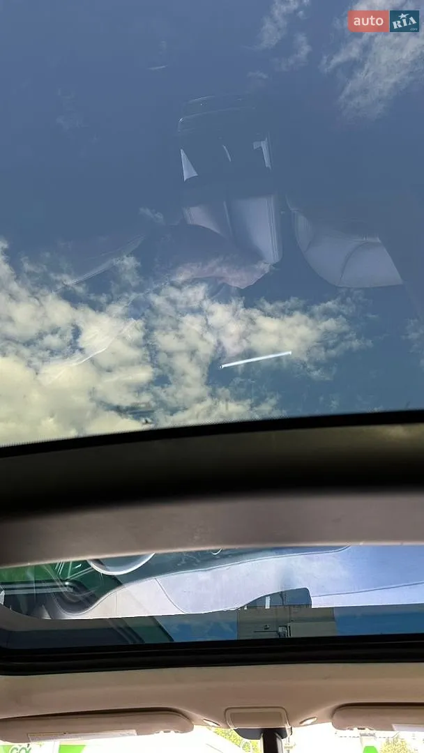 2014 Tesla Model S - мініатюра 16