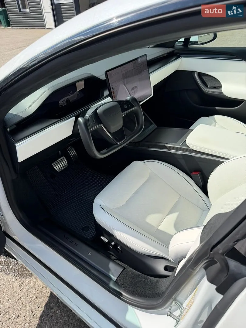 2022 Tesla Model S - мініатюра 10