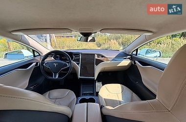 Лифтбек Tesla Model S 2015 в Львове фото 13 Лифтбек Tesla Model S 2015 в Львове