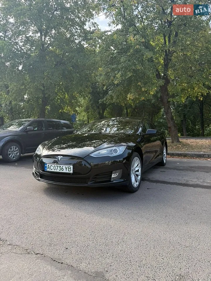 2015 Tesla Model S - мініатюра 37
