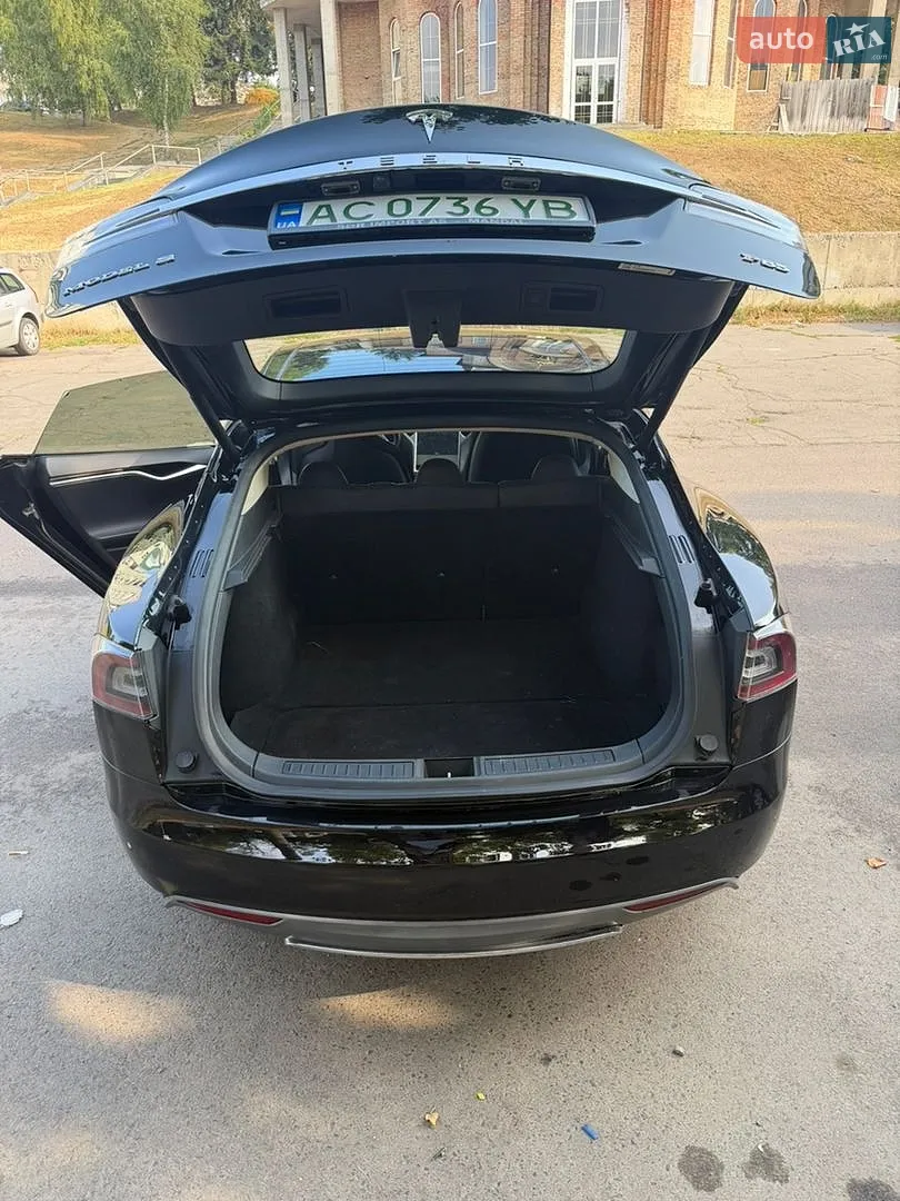 2014 Tesla Model S - мініатюра 8