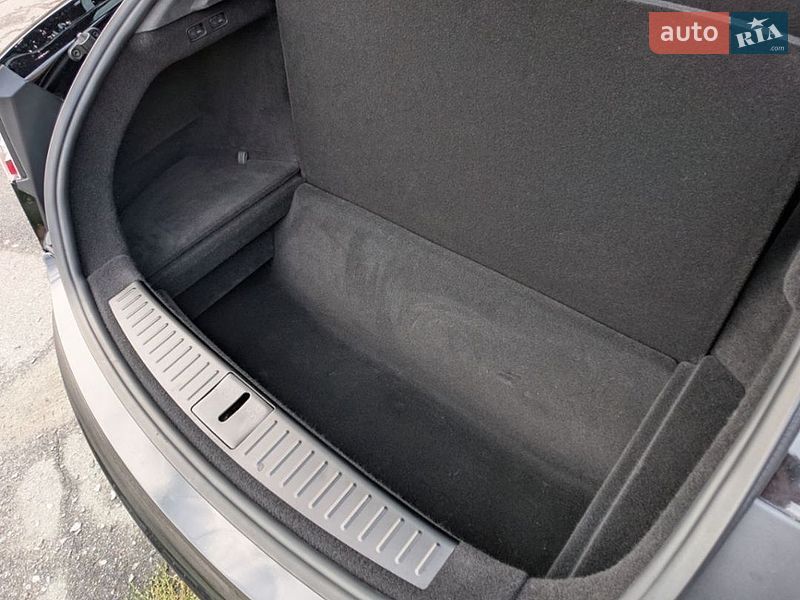 Лифтбек Tesla Model S 2021 в Миргороде фото 34 Лифтбек Tesla Model S 2021 в Миргороде