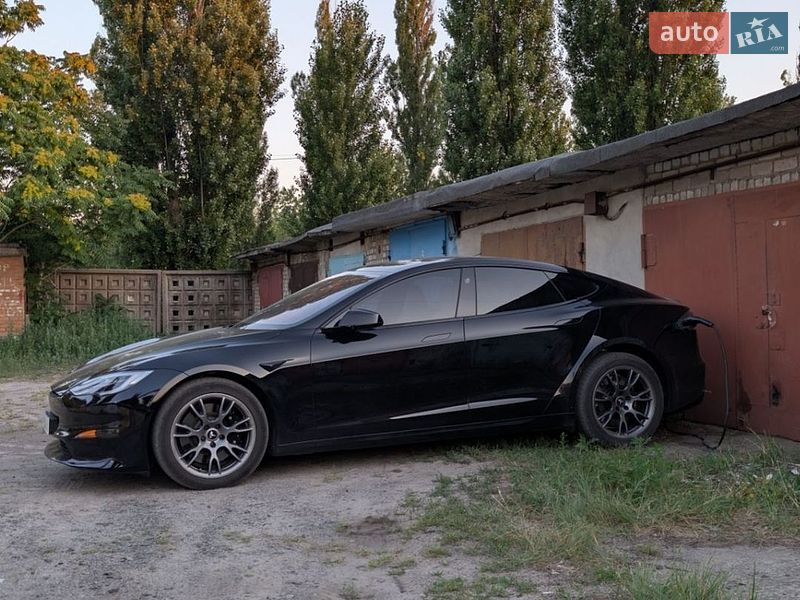 Лифтбек Tesla Model S 2021 в Миргороде фото 18 Лифтбек Tesla Model S 2021 в Миргороде
