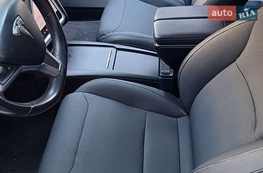 Лифтбек Tesla Model S 2017 в Ивано-Франковске фото 15 Лифтбек Tesla Model S 2017 в Ивано-Франковске