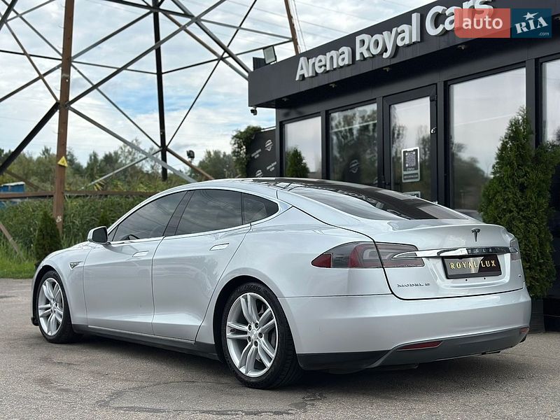 Лифтбек Tesla Model S 2013 в Харькове
