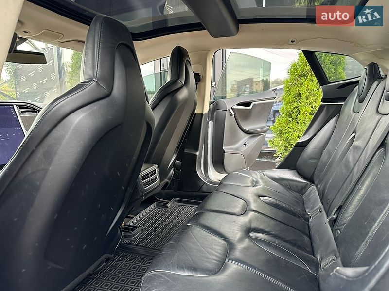Лифтбек Tesla Model S 2013 в Харькове