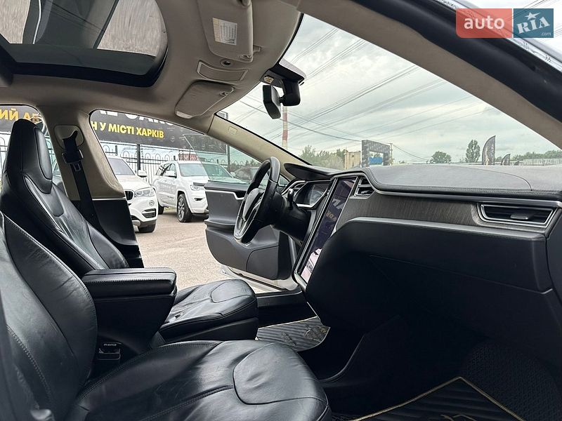 Лифтбек Tesla Model S 2013 в Харькове