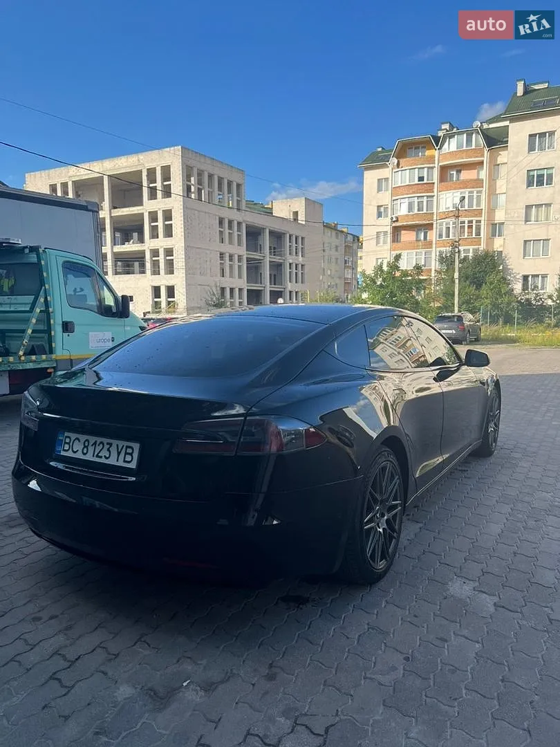 2019 Tesla Model S - мініатюра 8