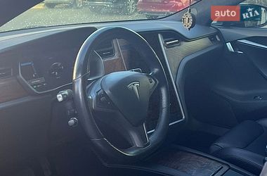 Лифтбек Tesla Model S 2019 в Стрые