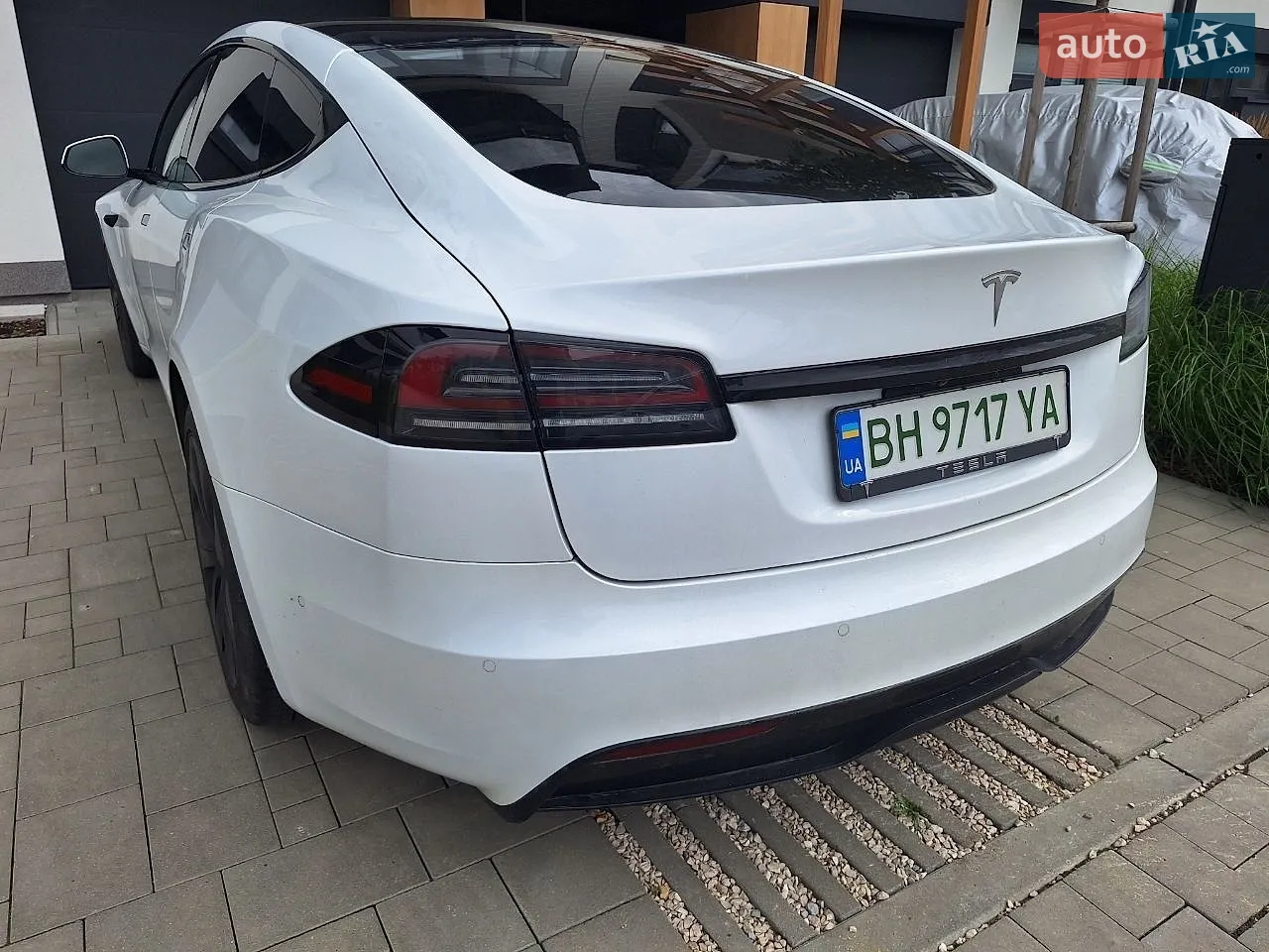 2022 Tesla Model S - мініатюра 4