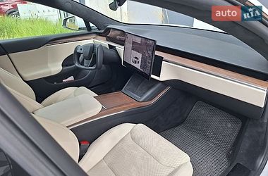 Лифтбек Tesla Model S 2022 в Львове