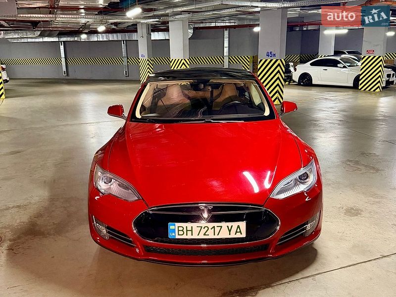 Лифтбек Tesla Model S 2013 в Одессе фото 3 Лифтбек Tesla Model S 2013 в Одессе